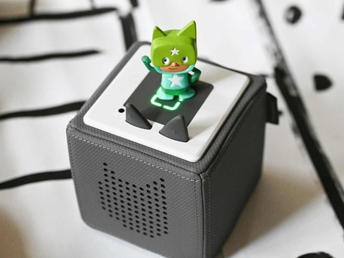 Turquoise & Green Superhero Creative-Tonie